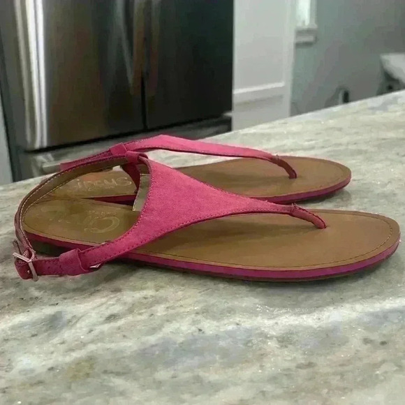 Circus by Sam Edelman sandals thong style hot pink suede. Size 9.5M - Picture 5 of 10